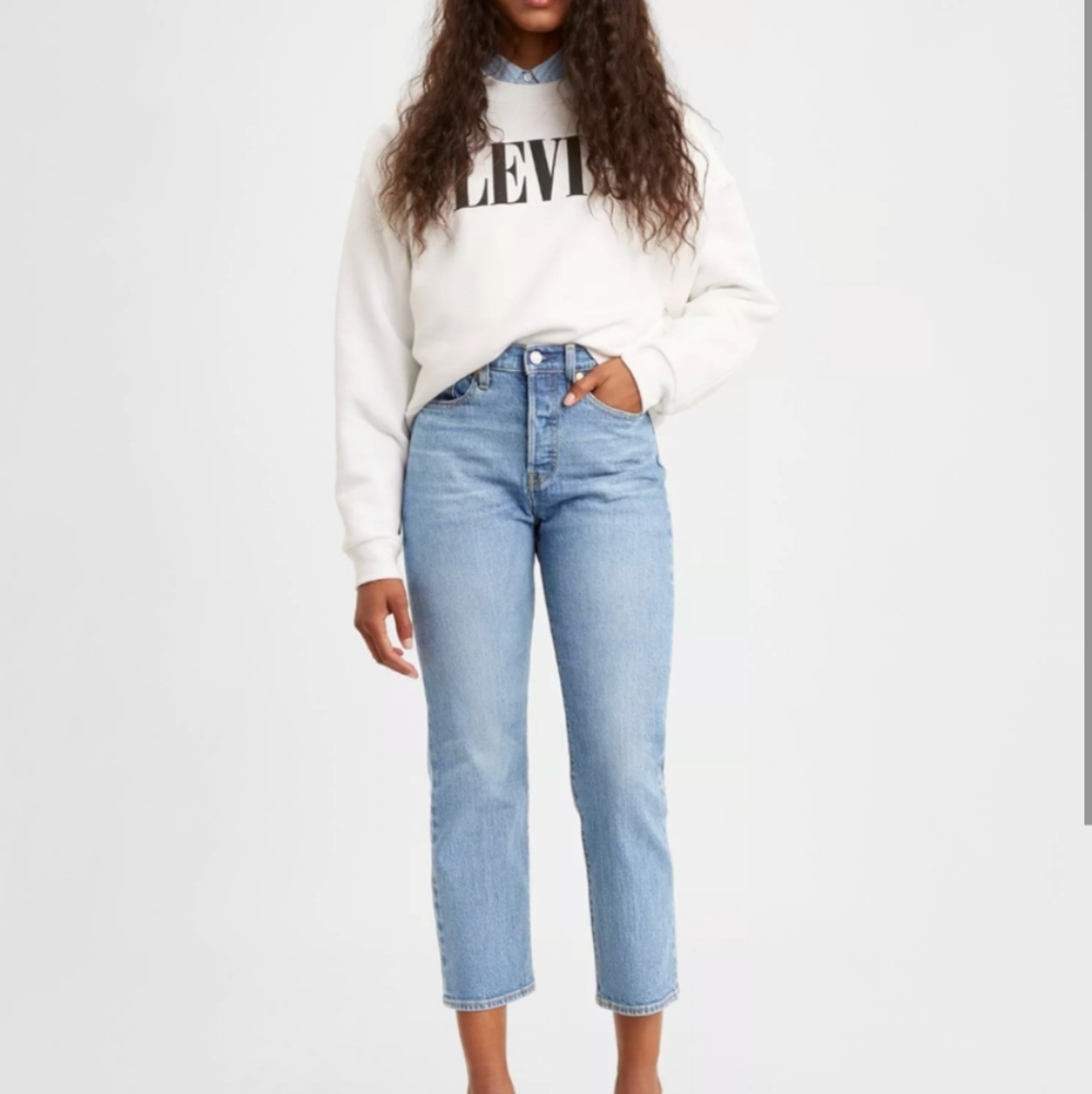 Levi's Wedgie Straight Light Wash Jeans High Rise